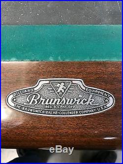 10' Brunswick Anniversary BILLIARD CAROM-BOLA table. Excellent condition