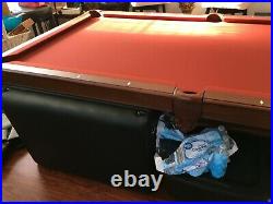 8 ft Olhausen pool table + Pool Light, COVER, CUES AND BALLS. EXCELLANT CONDITIO
