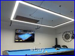 9' Diamond Blue Label Pool Table With Light