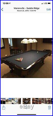 9 Foot Brunswick Slate Pool Table. Beautiful Condition. Leather Pockets
