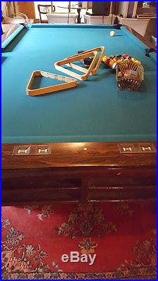 9 Ft Brunswick Gold Crown Pool Table