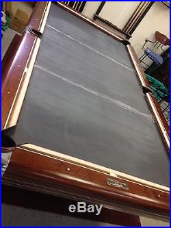 9 ft Brunswick Anniversary Pool Table with Ball Return