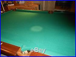 AMERICAN HERITAGE 8-foot Billiard / Pool Table in Chicagoland, Cues, Balls, 99 X 55