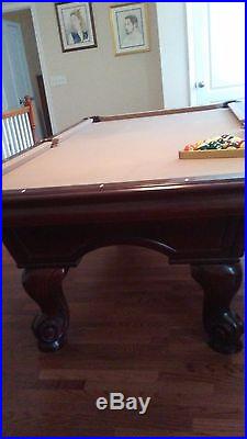 American Heritage #44445 Pool Table, Balls, Cues, Wall Mount, Wood Rack, Brush