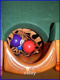 American Heritage 8-foot Billiard/Pool Table in Chicagoland, Cues, Balls, Excellent