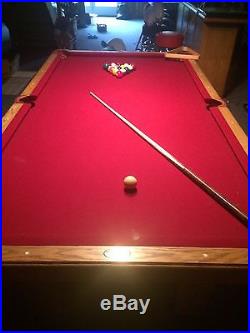 Beautiful Olhausen Billiard 8' Pool Table. Bronze Rack, Sticks & Balls Pickup