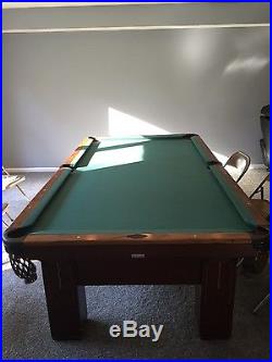 Brunswick 8' Pool Table Vintage Good Condition