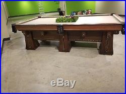 Brunswick 9' restored Kling pool table