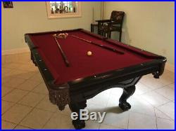 Brunswick Avalon II made in America pool table great condition with accessories