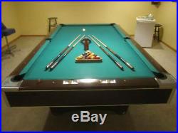 Brunswick Centurion Billiards Pool Table 9' Slate Top Siminos 860 cloth