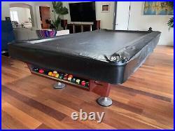 Brunswick Gold Crown V Tournament pool table 4x9 ft excellent condition