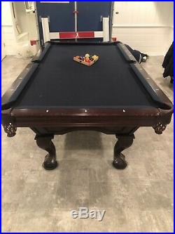 Brunswick Greenbriar II pool table, 4 Centennial Players Chairs, Diamond Slate