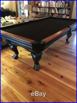 Brunswick Pool Table. 8' Glenwood ball & claw, two-tone +