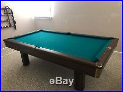 Brunswick Slate Pool Table With Side Drop Pocket And Accesories 8feet