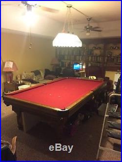 Brunswick Snooker (pool) table. Good condition. This table is 9ft. By 5 ft. I