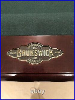 Brunswick Ventura II billiard pool table 9ft Brazillian Mohagany