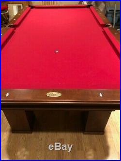 Connelly 8' Ventana Pool table. Excellent condition. Free Delivery available