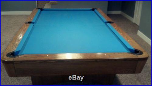 Diamond professional 9 foot pool table