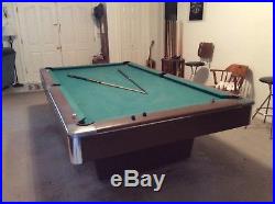Gandy Pool Table 9 ft excellent condition