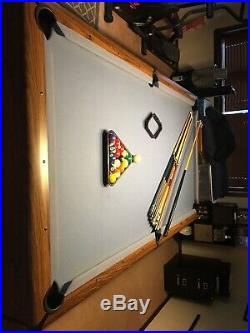 Kasson Pool Table (used) Full Set 8 Sticks, All Balls, Table Cover