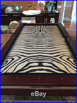 Olhausen Pool Table with Custom made top, Very cool, great condition