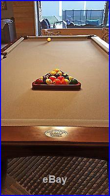 Olhausen pool table (8 foot Chicago)