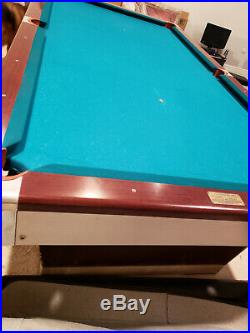 Pool Table 9 Professional Windsor Great Condition Vintage