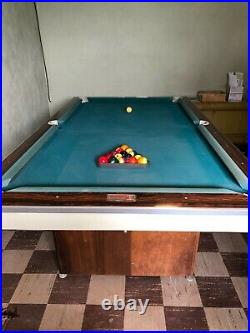 Pool table, (original felt, owner's manual, balls) Brunswick, great condition