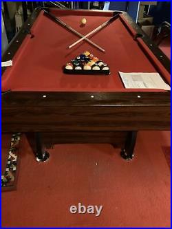 Pool table red felt 7 ft nearly new