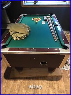 Used coin operated Bar pool table 3/4 Slate Top 6 1/2