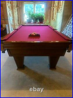 Vintage BRUNWICK HEIRLOOM 9' professional pool table in immaculate condition