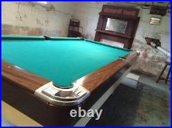 Vintage Brunswick Viscount 8 foot Pool Table