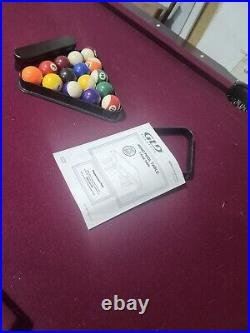 Viper 7 Pool Table (FatCat) With Pool Stick Holder / Table Win And Lose keeper
